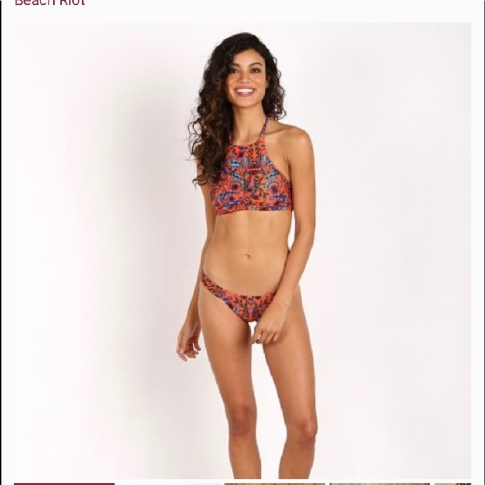 Beach Riot Bikini 2 piece/halter top